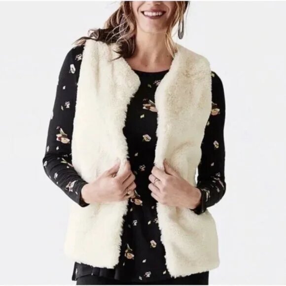 Matilda Jane Jackets & Blazers - Matilda Jane Snow Way Faux Fur Reversible Vest Size Large (Womens) NWOT